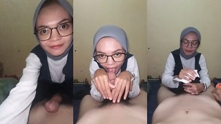 Bokep Indo Hijab Menyambut Kedatangan Pacar