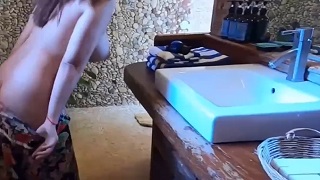 Bokep Indo Tante Lupa Mengunci Pintu